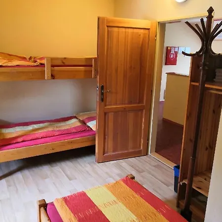 Skautsky Dom Hostal *
