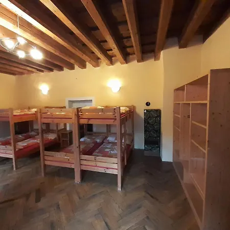 ホステル Skautsky Dom *