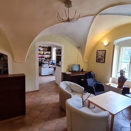 ホステル Skautsky Dom