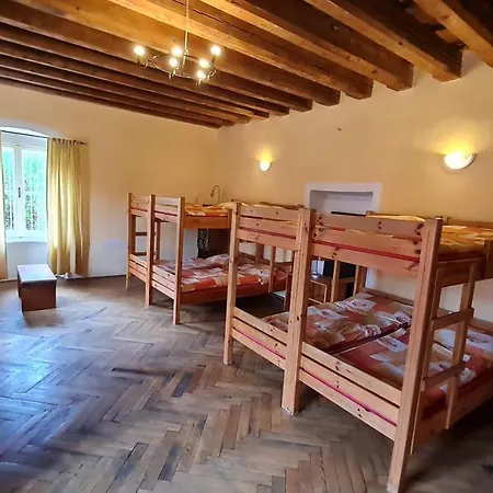 ホステル Skautsky Dom