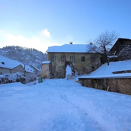Skautsky Dom Hostal Banská Štiavnica