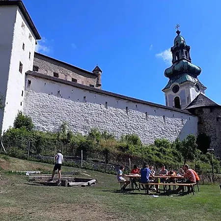 Skautsky Dom Hostal Banská Štiavnica