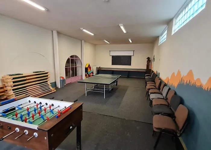Skautsky Dom Hostel *