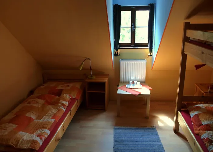 Hostel Skautsky Dom *